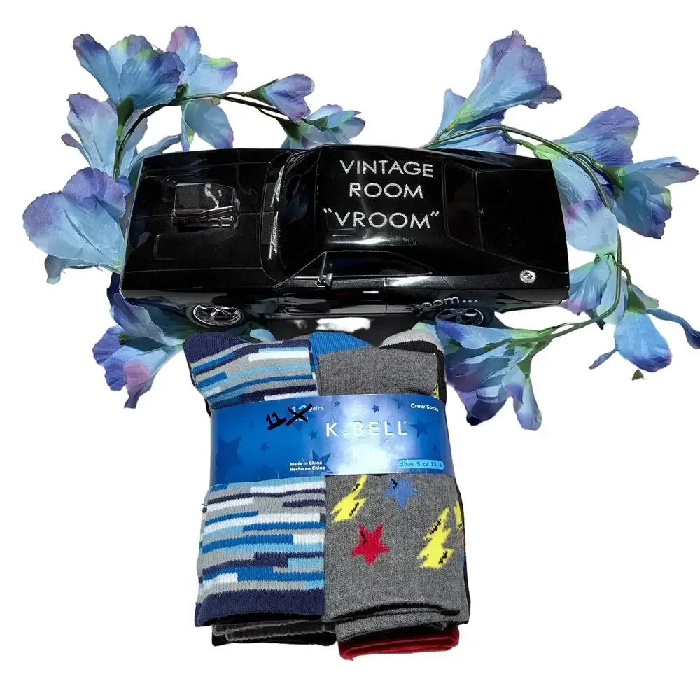 K. Bell New with Packaging 11 Pairs Crew Socks for Kids 13-4